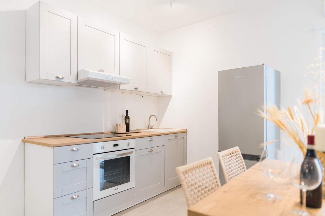 Propela Apartments Božava Esterno foto