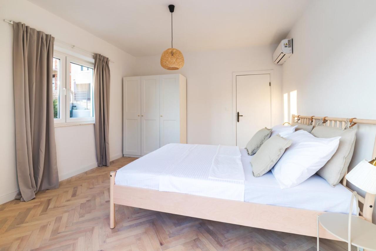 Propela Apartments Božava Esterno foto