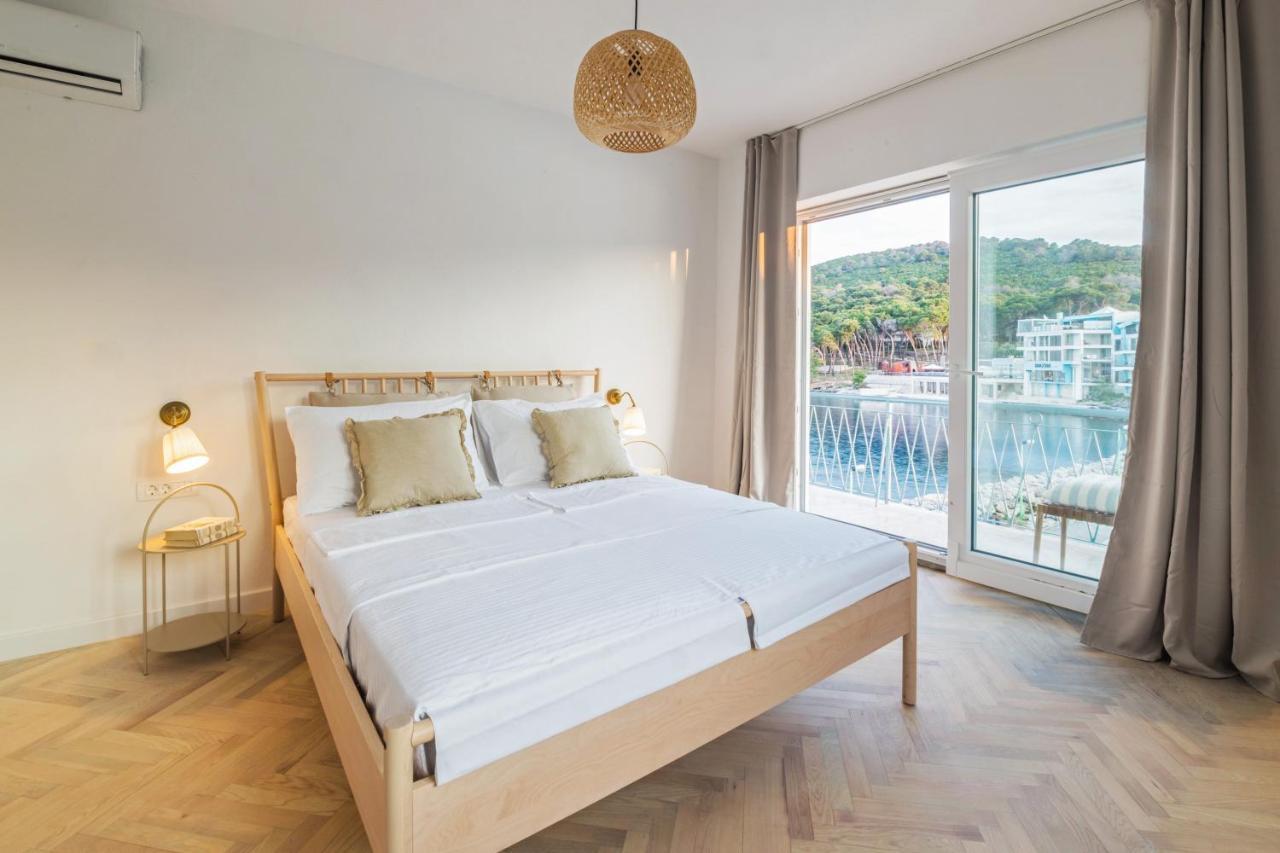 Propela Apartments Božava Esterno foto