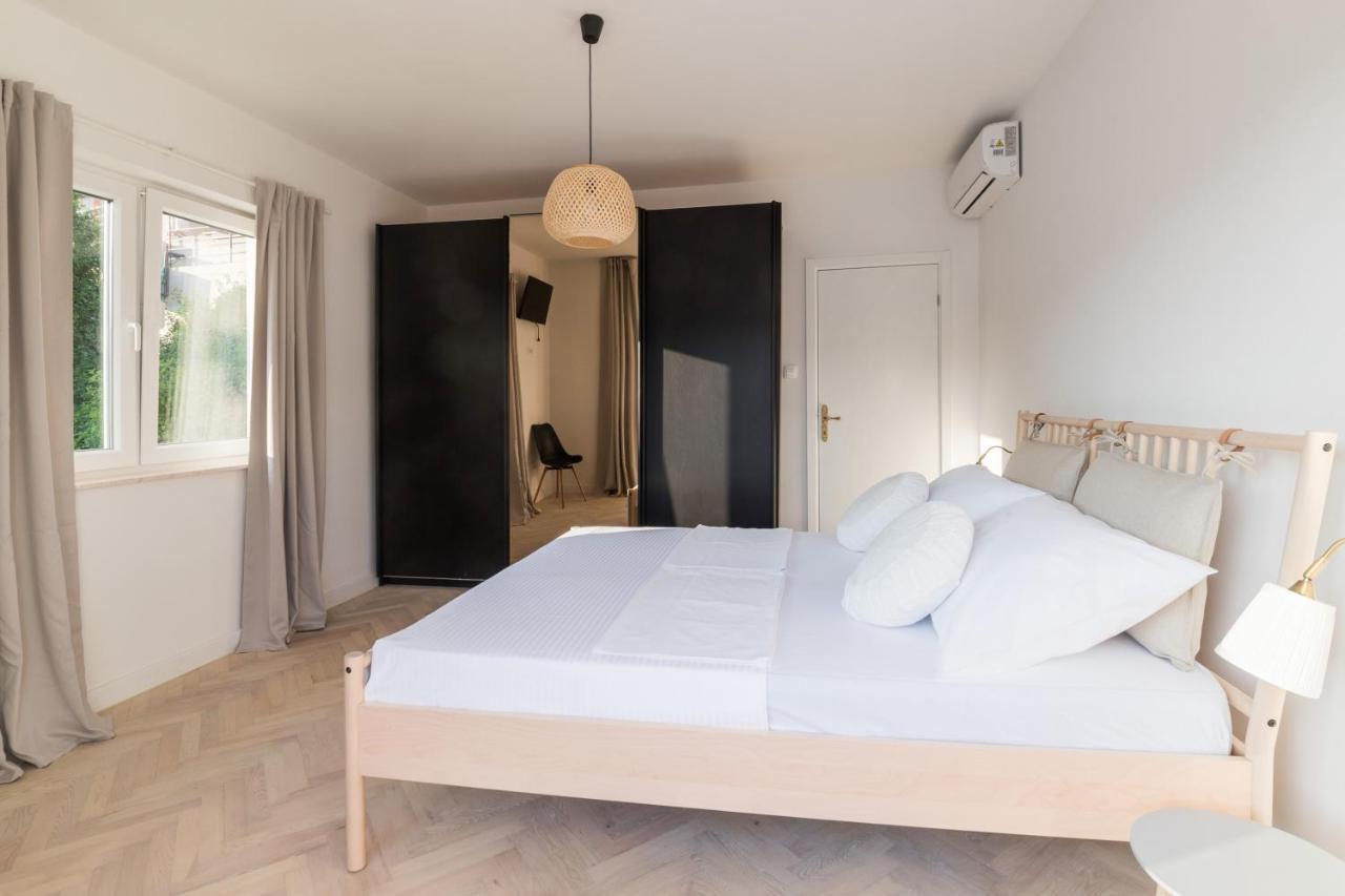 Propela Apartments Božava Esterno foto